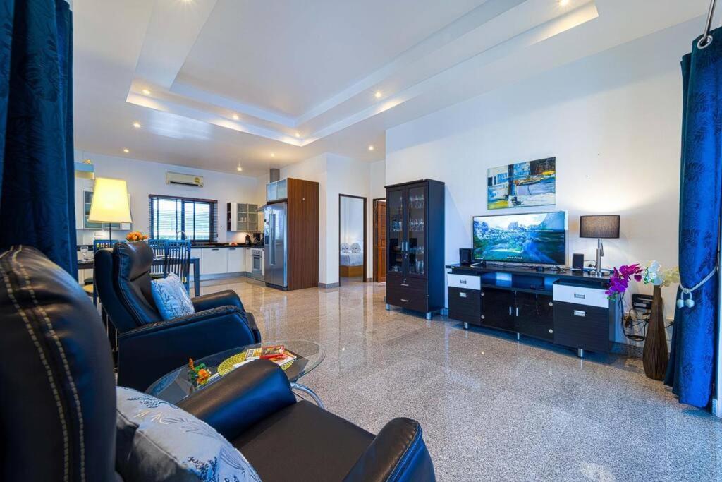 Villa Private 3 Bedroom Pool Pv7 HHQ